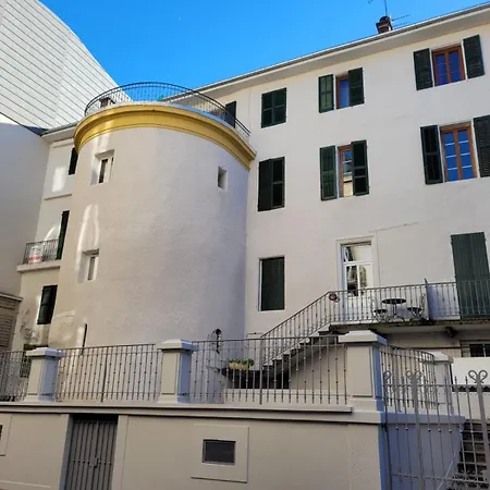 Calme Et Chaleureux Aix Centre *